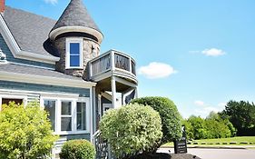 Chateau Queen By Bower Boutique Hotels